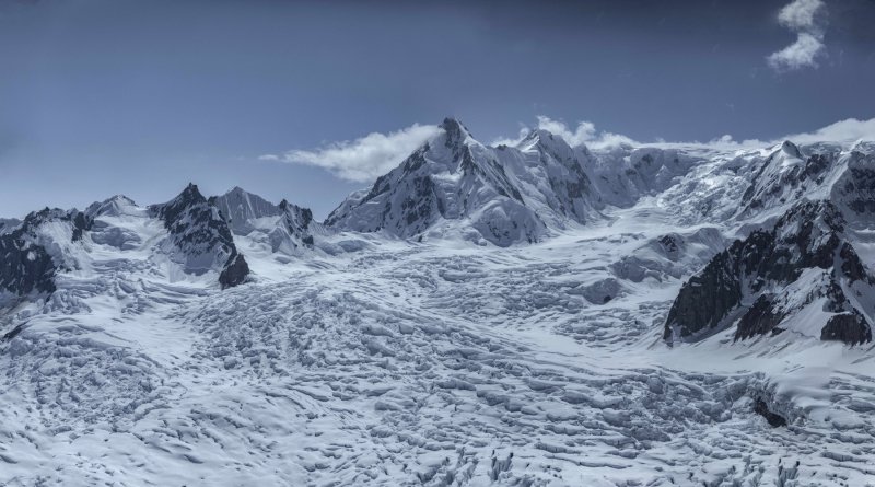 Alaskan-Mountian-Range-Denali