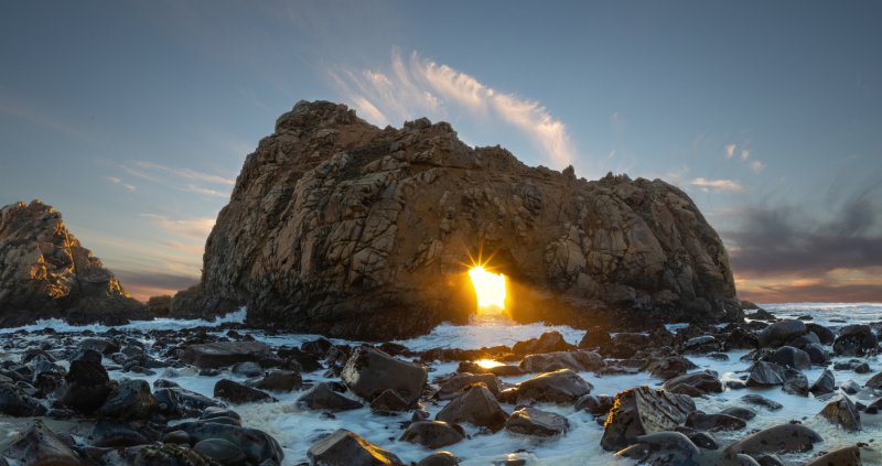 Key Hole Rock Sun Beam