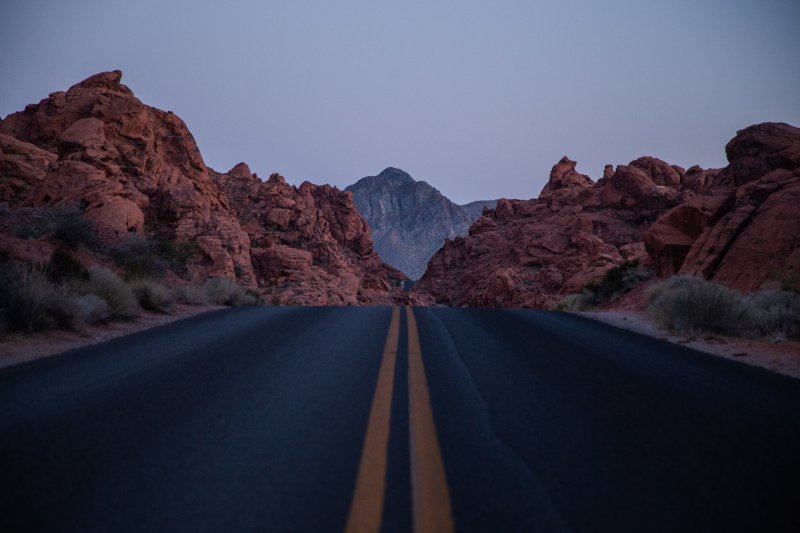 Valley-of-Fire-Road